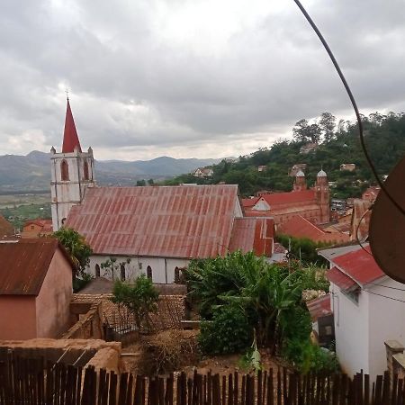 Chez Julienne Et Patrick Hotel Fianarantsoa Kültér fotó